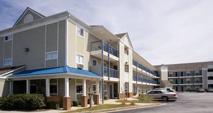InTown Suites Extended Stay Jacksonville Fl- Atlantic Blvd
