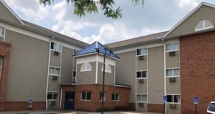 InTown Suites Extended Stay Cincinnati OH - Colerain