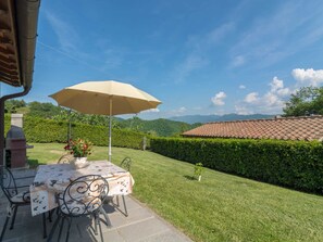 House | Dining