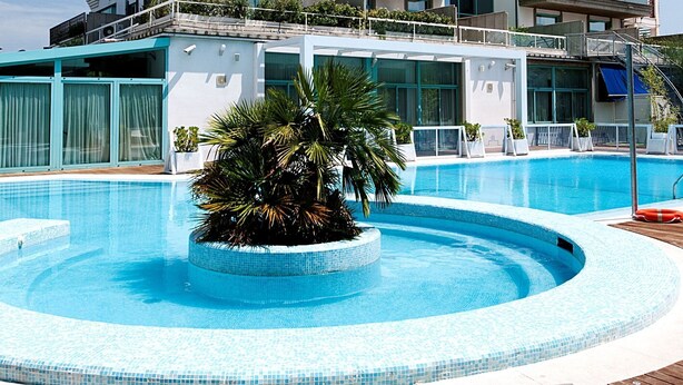Pool - Beautiful Holiday Home in Vasto Near Sea (Vasto)