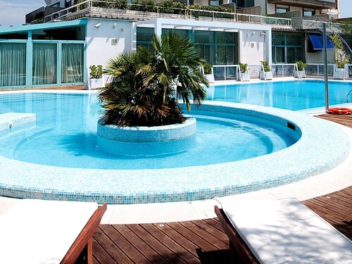 Beautiful Holiday Home in Vasto Near Sea