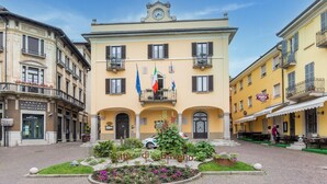 House | Exterior - Cozy Mansion near Lake in Baveno Italy (Baveno)