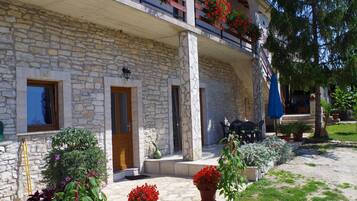 Apartment | Exterior