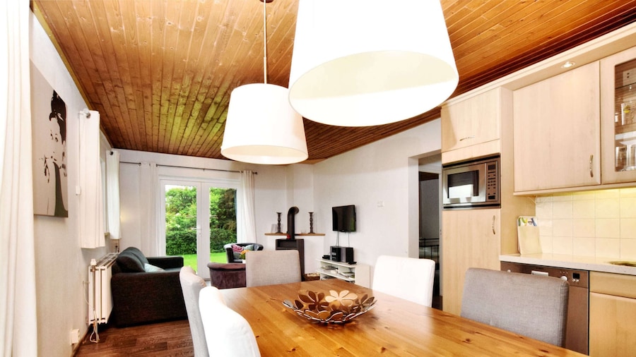 Charming Holiday Home in Gouvy with Hot Tub