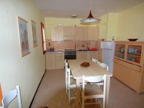 Apartment | Private kitchen - Modern Apartment in Rosolina Near Sea (Rosolina)
