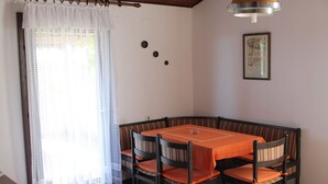 Unclassified image, 3 of 14, button - Spacious Apartment in Medulin With Covered Terrace (Medulin)