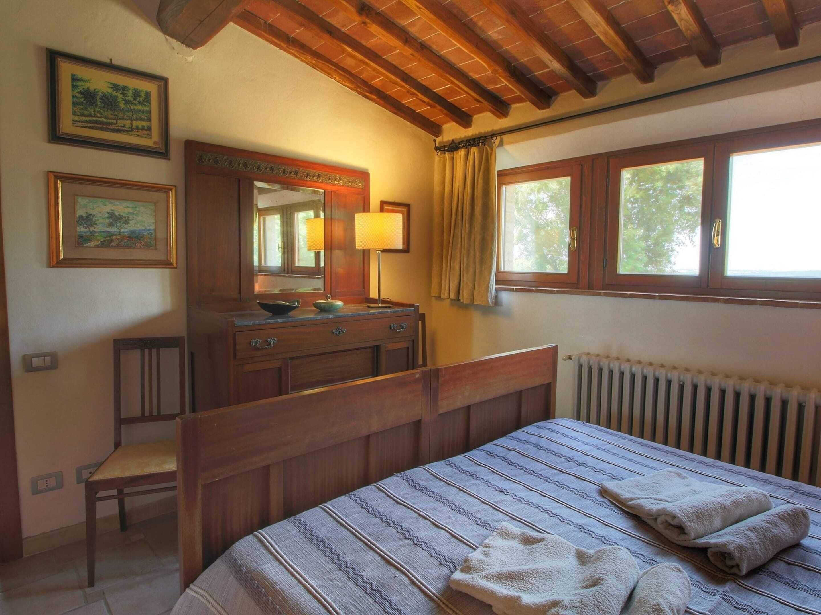 2 bedrooms, individually furnished, bed sheets