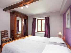 House | 5 bedrooms, individually furnished, iron/ironing board, bed sheets - Cozy Family Home in Humain (Marche-en-Famenne)