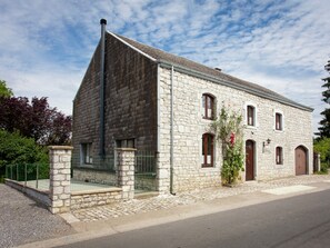 House | Exterior - Cozy Family Home in Humain (Marche-en-Famenne)