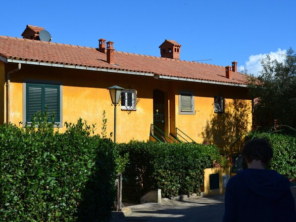 Apartment | Exterior