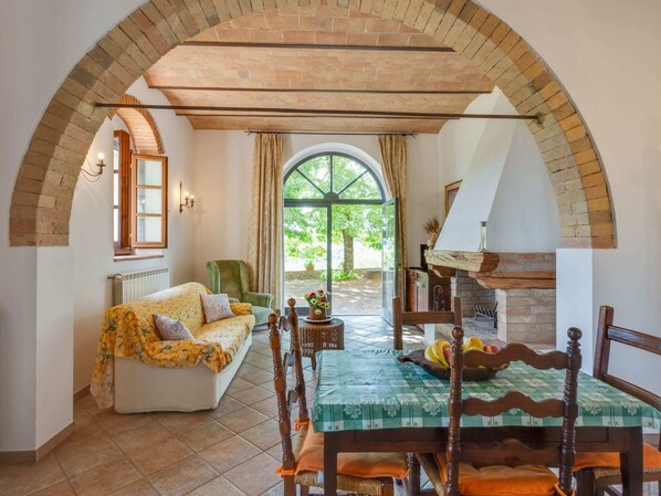 House | Dining - Apartment With Pool in Barberino Val D'elsa (Barberino Tavarnelle)