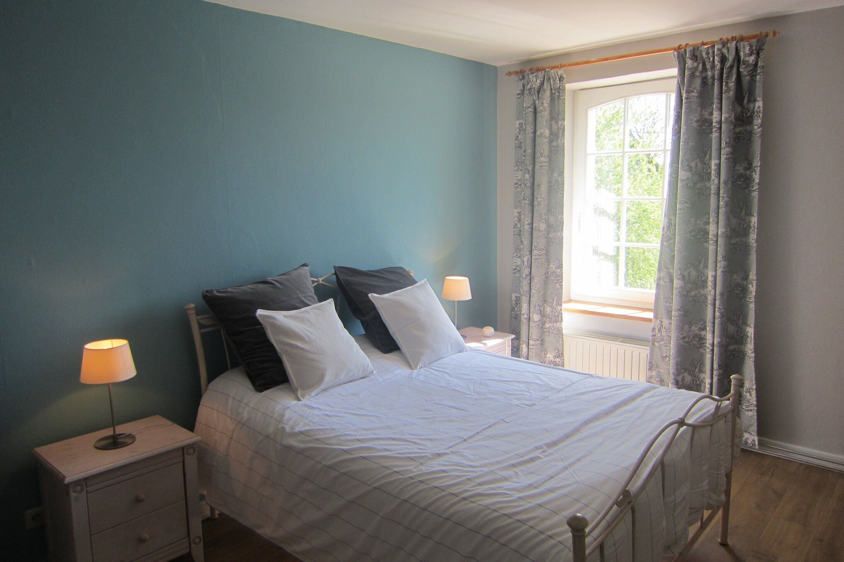 Cottage | 4 bedrooms, individually furnished, bed sheets