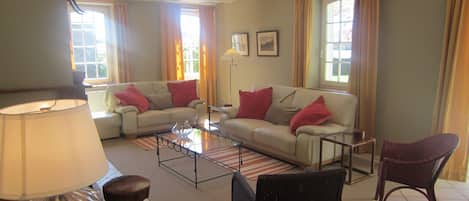 Cottage | Living room