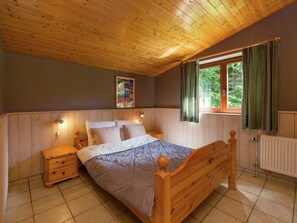 5 chambres, ameublement personnalisé, draps fournis