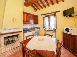 House | Private kitchen | Highchair - Peaceful Countryside Getaway (Monte Santa Maria Tiberina)