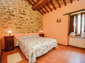 Ferienhaus | 1 Schlafzimmer, individuell eingerichtet, Bettwäsche