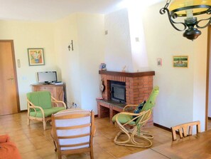 Villa | Cucina privata | Piano cottura, macchina per tè/caffè