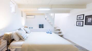 House (2 Bedrooms) | 2 bedrooms, iron/ironing board, free cots/infant beds, free WiFi