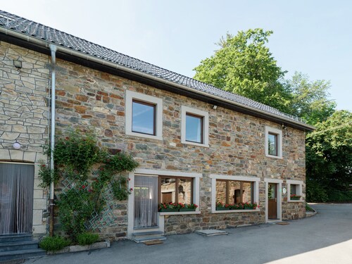 Modern Cottage With Private Garden in Waimes