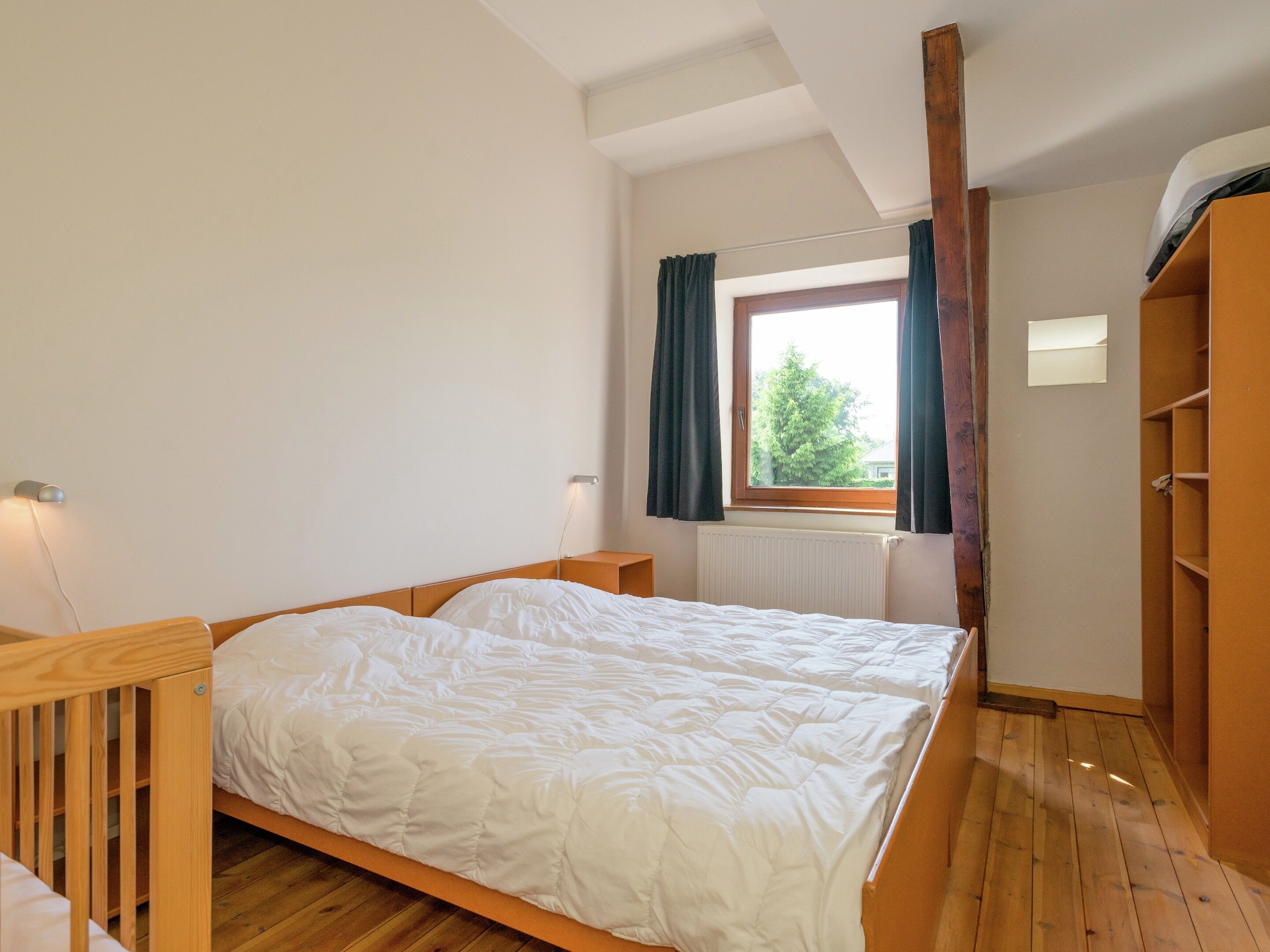 Cottage | 7 bedrooms, individually furnished, iron/ironing board, bed sheets
