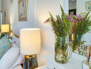 4 phòng ngủ, minibar, trang bị nội thất với thiết kế riêng biệt 