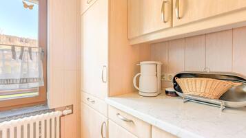 House | Private kitchen | High chair