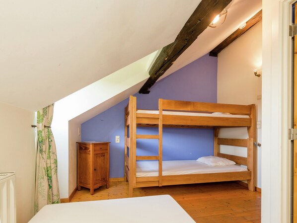 Casa de campo | 12 habitaciones y muebles diferentes 