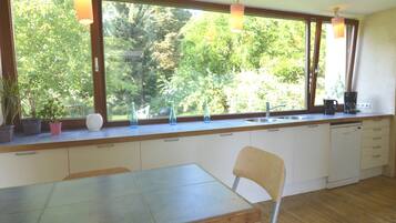 Casa | Cozinha privada | Geladeira