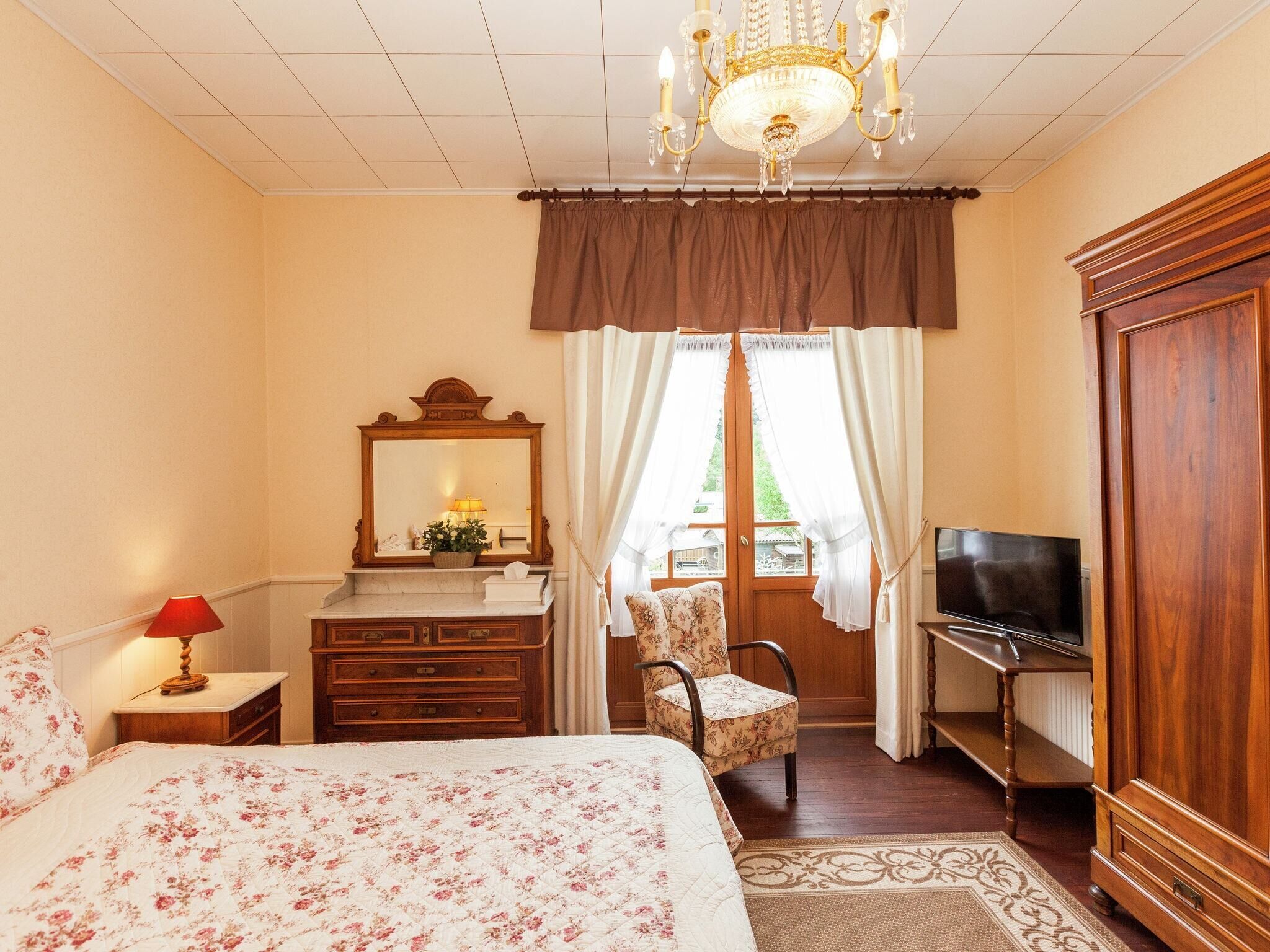 3 chambres, ameublement personnalisé