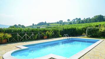 Piscina all'aperto