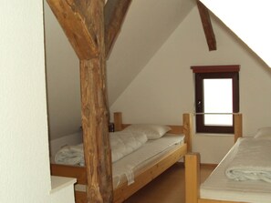 Rumah | 6 kamar tidur