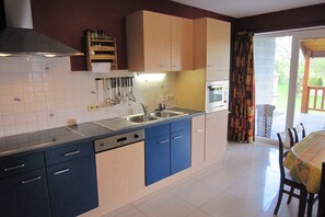 House | Private kitchen