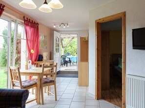 House | Dining