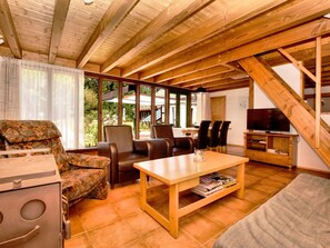 House | Living room | DVD player - Modern Holiday Home in Bütgenbach Near Forest (Buetgenbach)