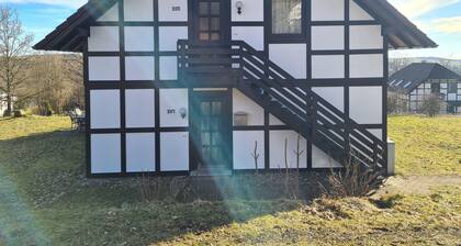 Spacious Apartment near Lake in Frankenau