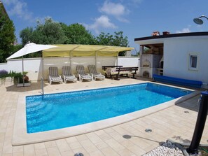 Exterior - Comfortable Apartment in Vinkuran near Beach (Medulin)
