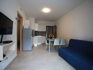 Apartment | Living room