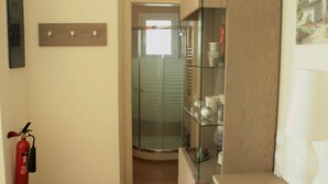 House | Bathroom - Holiday Home With Pool and Beautiful Views Coastline Rethymno, Sfakaki, NW Coast (Rethymno)
