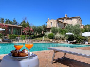 House | Pool | Outdoor pool - Rustic Getaway With Pool, Garden (Assisi)