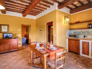 House | Dining