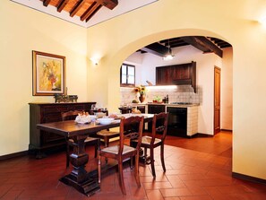 House | Dining