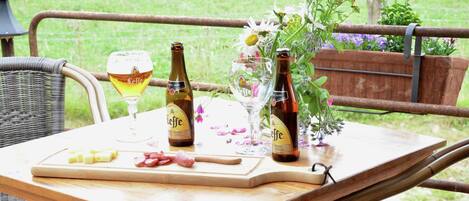 Mobile Home | Dining