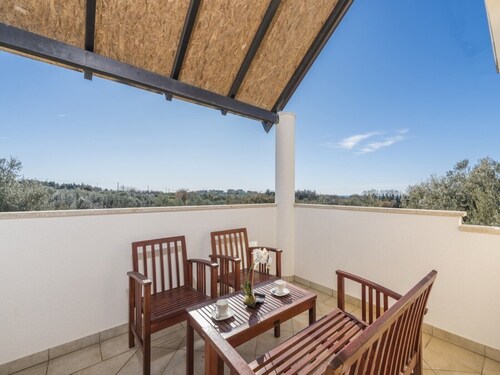 Holiday Home in Novigrad With Private Pool