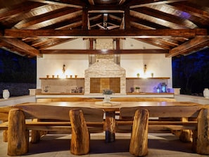 Dining - Modern Constructed Villa With Gym, Pool & Whirlpool in Jurici (Svetvincenat)