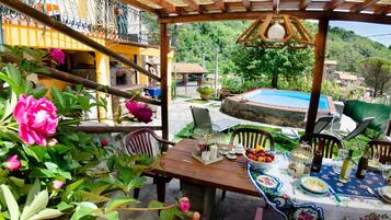 Ferienhaus | Pool | Innenpool, Außenpool