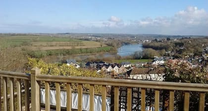 Stunning picturesque character cottage with sensational river views