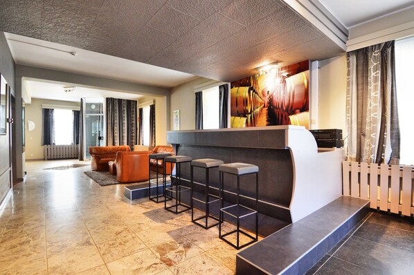 House | Living room