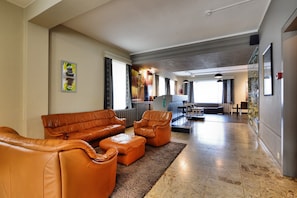House | Living room