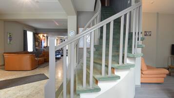 House | Reception