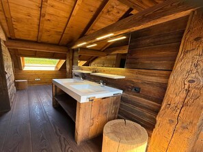 Chalet | Badezimmer | Dusche